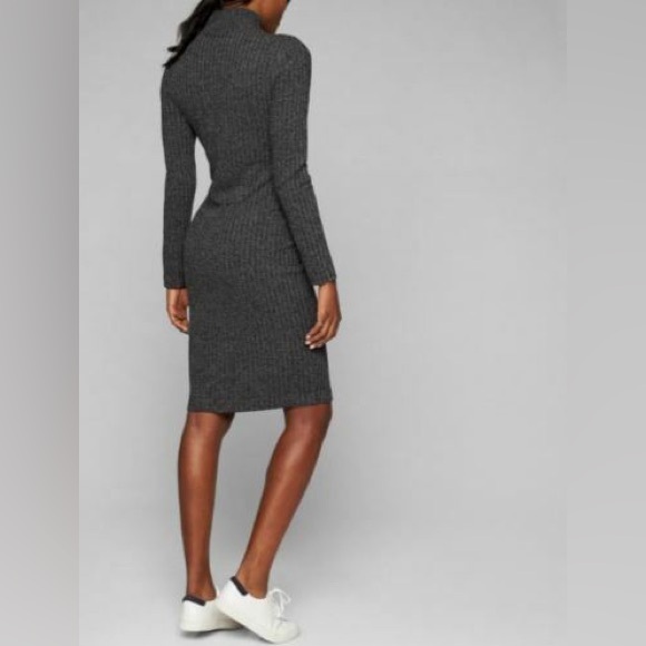 ****LIKE NEW*** ATHLETA‎ Rendezvous Sweater Dress, NWOT, Medium, Charcoal Grey - Picture 3 of 8